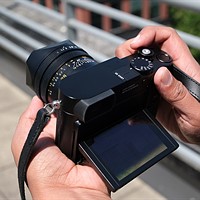 Leica Q3 first look video